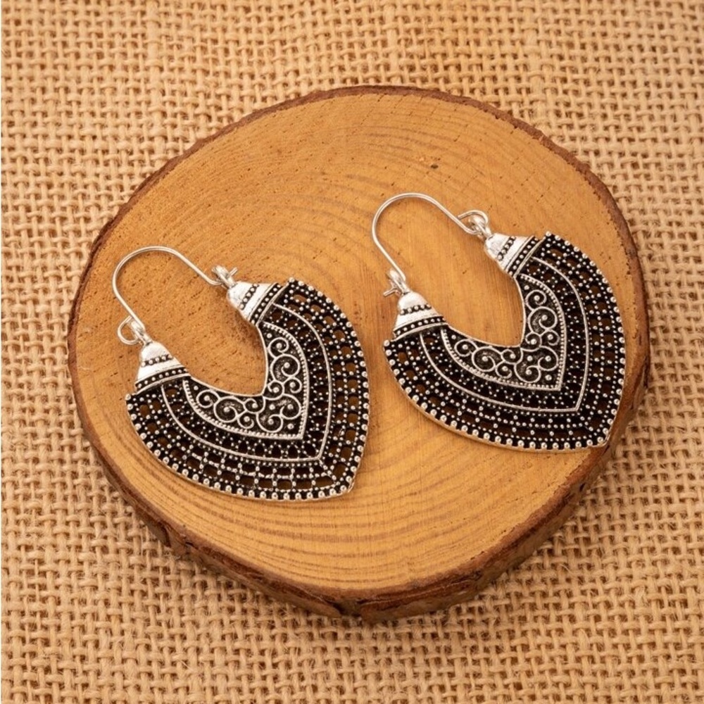New Bohemian Summer Beach Cut Out Vintage Style Ethnic Drop Hoop Earrings - Picture 10 of 14